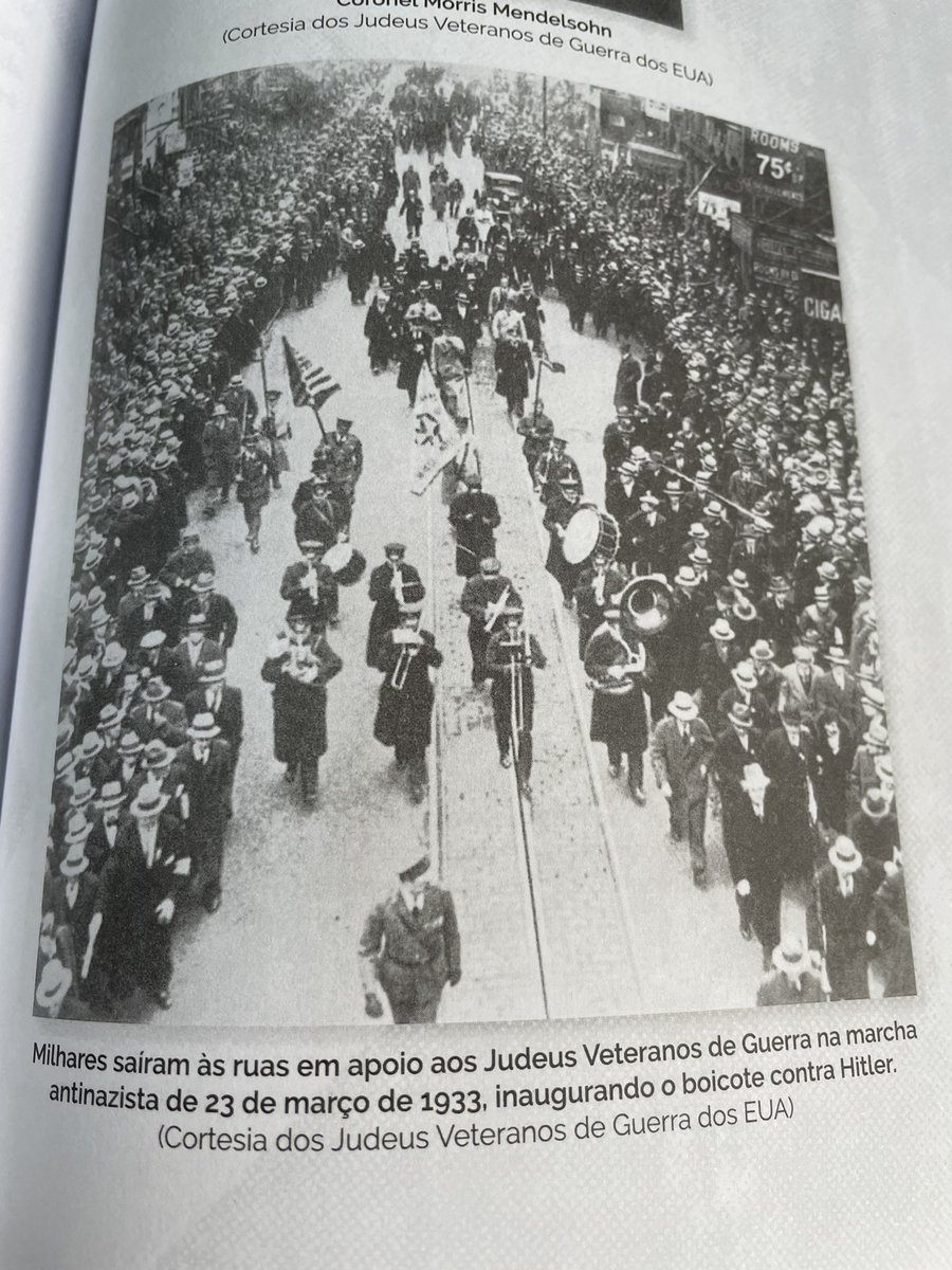 ideaeditora's tweet photo. 23 de março 1933 . Marcha anti nazista em NOVA YORK , já aumentando as tensões entre a Alemanha e os judeus . 
Saiba mais em HAAVARA : O Acordo de Transferência, de Edwin Black ! Nossa tradução foi a primeira no mundo todo ! https://t.co/PevbzOw754