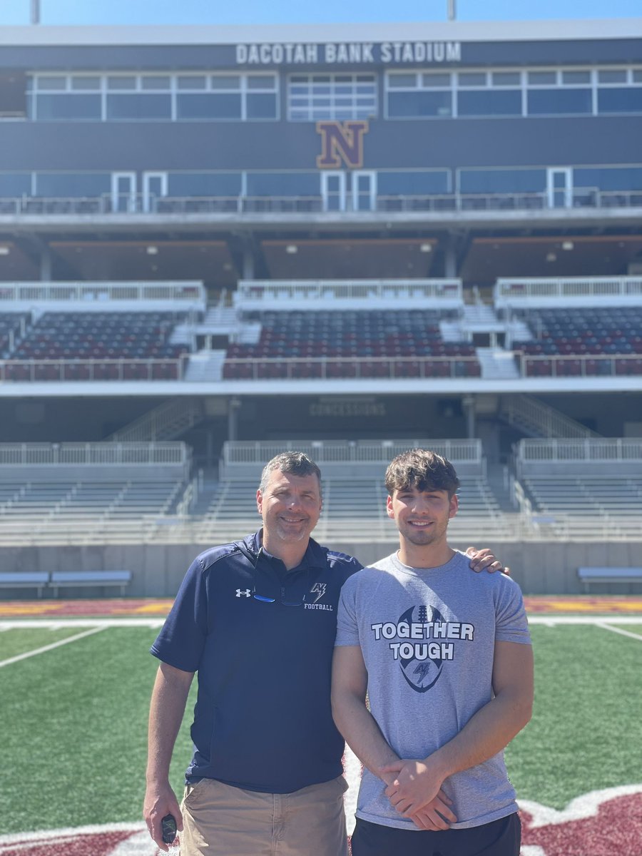Had a great visit today @NSUWolves_FB thank you @jakeiery42 for showing me around!