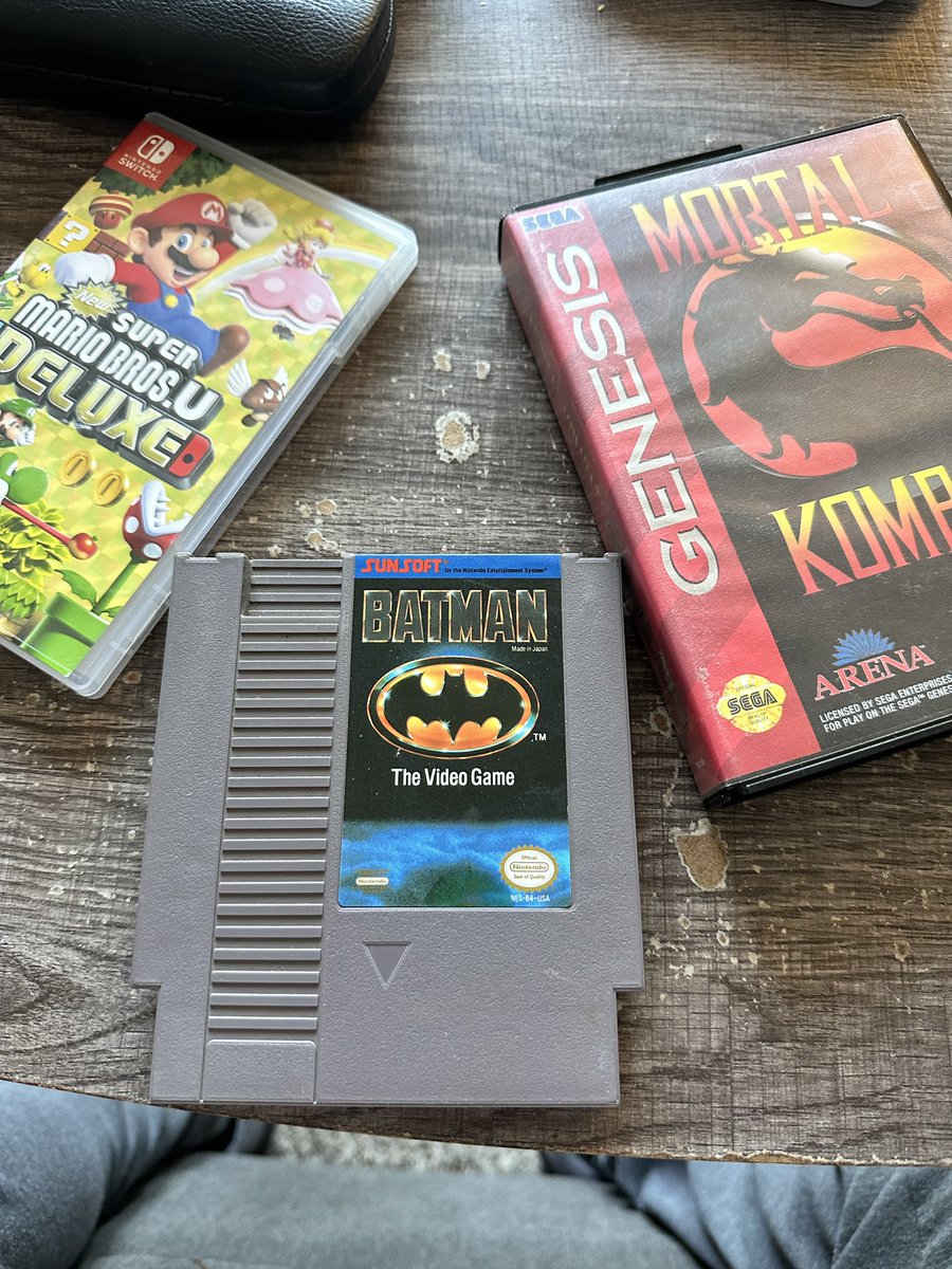 InfamousGM1's tweet photo. Pick ups from #retrogamecollecting with @TesseractUnfold https://t.co/TUhO3ZQJDh