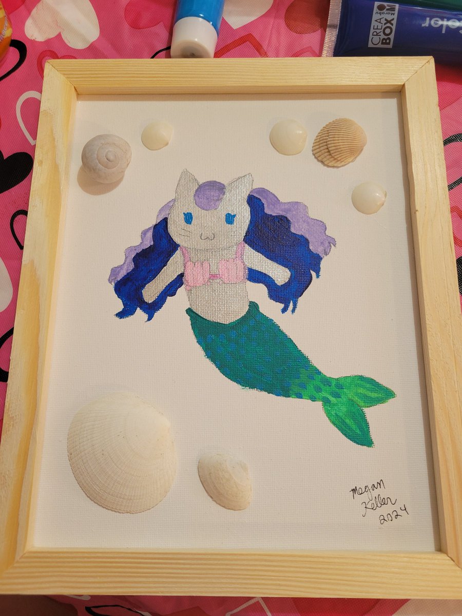 Painting...
#Mermaid #kitty #art #seashell #nauticaldecor #nautical #painting #myartwork #myart