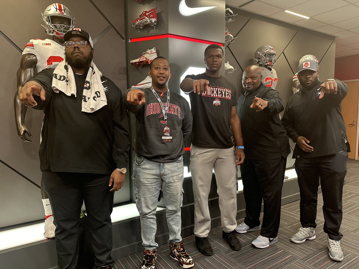 ON3’s No. 1 recruit in the country in the 2026 class, St. Augustine (La.) High five-star DL Jahkeem Stewart enjoying his visit to Ohio State today. on3.com/db/jahkeem-ste…