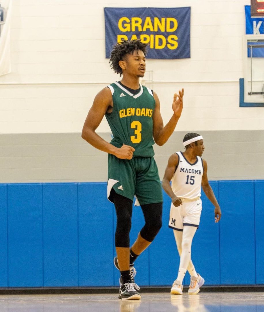 After a great visit to <a href="/GlenOaksVikings/">Go Vikings</a> im blessed to receive an offer from <a href="/1974mikeelliott/">Mike Elliott-Head Coach of Glen Oaks CC Vikings</a>