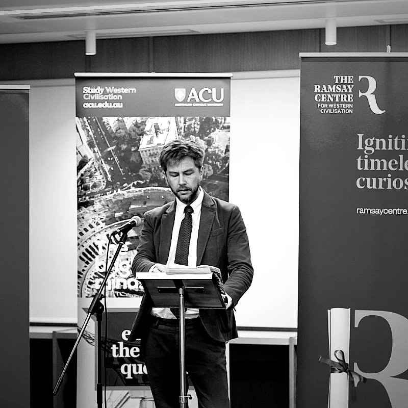 DusenburyDavid's tweet photo. A few from last week's Aletheia lecture on @IJudgeNoOne, cohosted by The Ramsay Centre &amp; ACU in Sydney. Such a pleasure to meet scholars of Epictetus &amp; Apuleius, Bacon &amp; Traherne - &amp; to hear from highly engaged students. https://t.co/afURv1KlKo