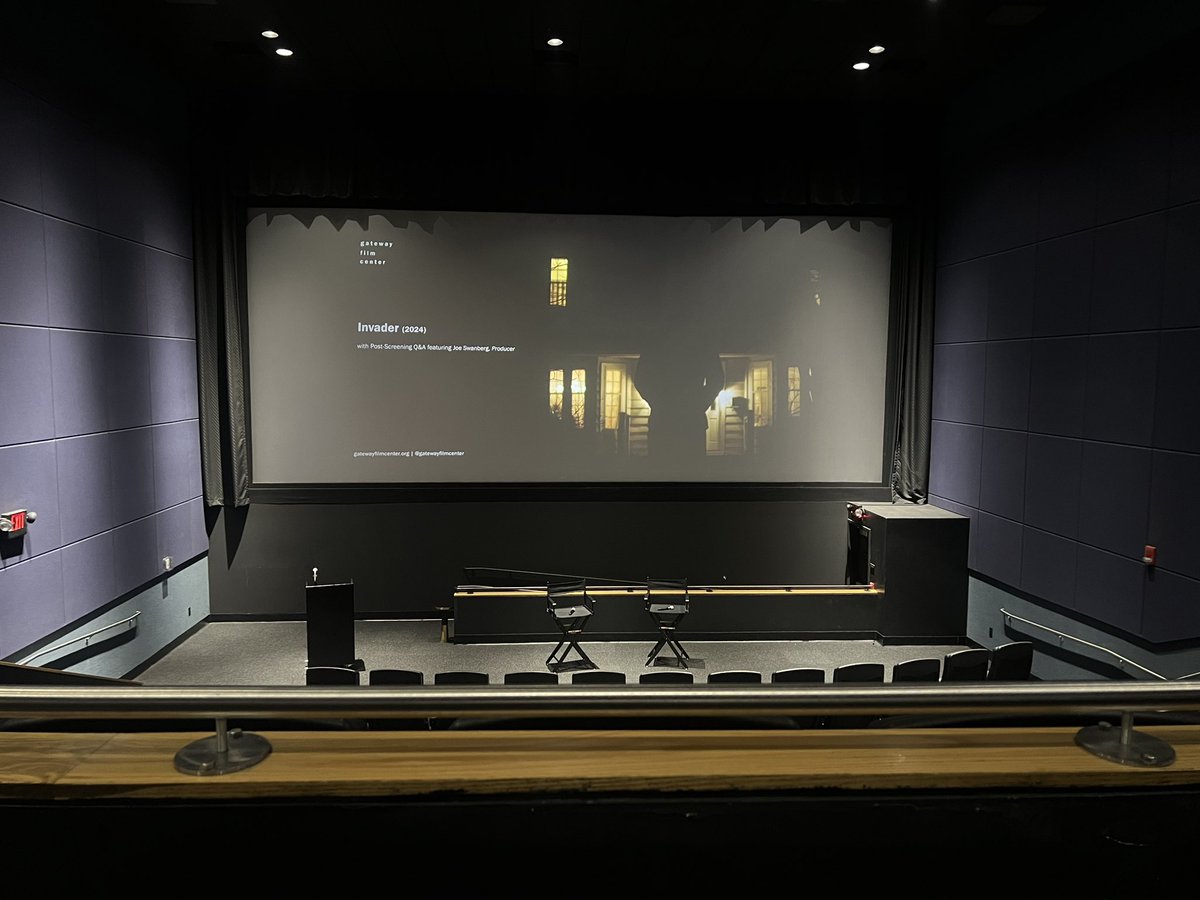beernut1's tweet photo. Okay back at @GatewayFC w/Val for a showing of #Invader (2024) w/ anew home invasion horror film w/ director #MickeyKeating & start #JoeSwanberg doing a Q&A after the film w/ @MaddWolf this is gonna be fun https://t.co/zALHNqwhxu
