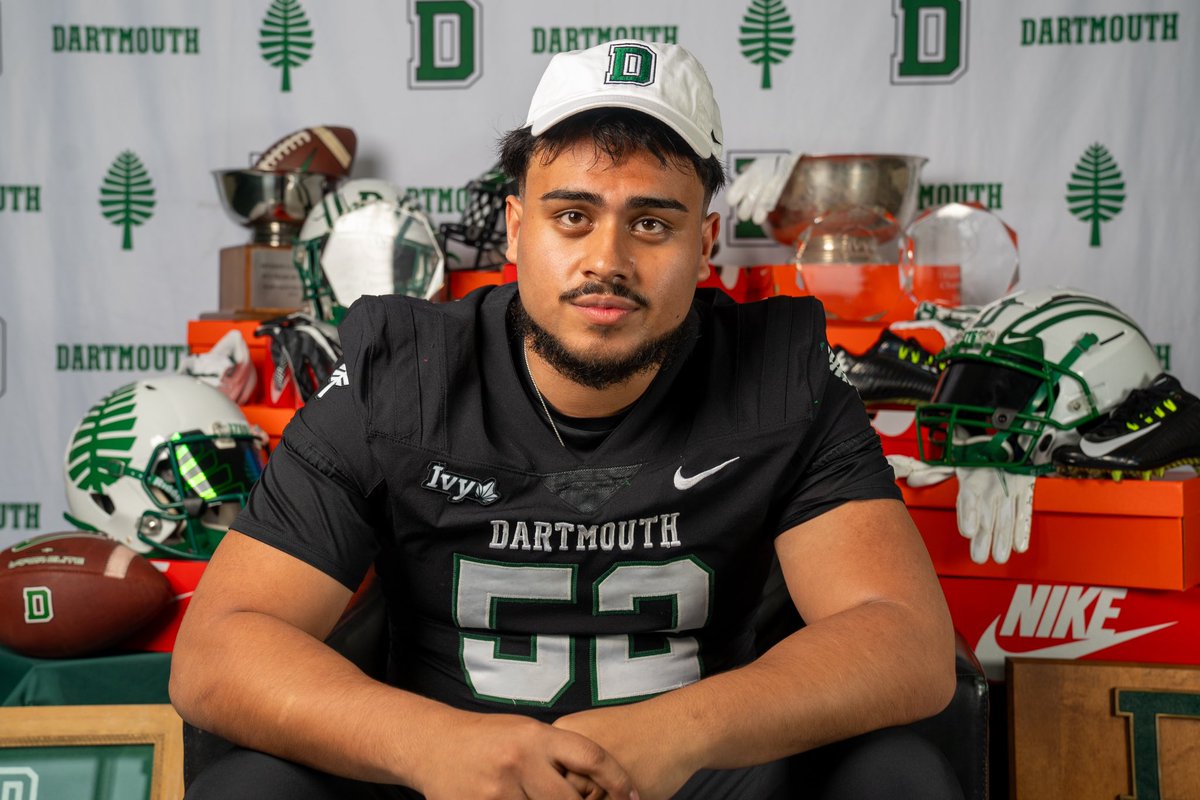301carlosvb's tweet photo. Thank you @DartmouthFTBL. Can’t wait to be back 🌲🌲🌲 @WendyLaurent55 @headdogpound @coachirishodea @CoachMessay @CoachJdubSFA @ryanburbrink @CoachCammm https://t.co/dUC9ts2Yfo