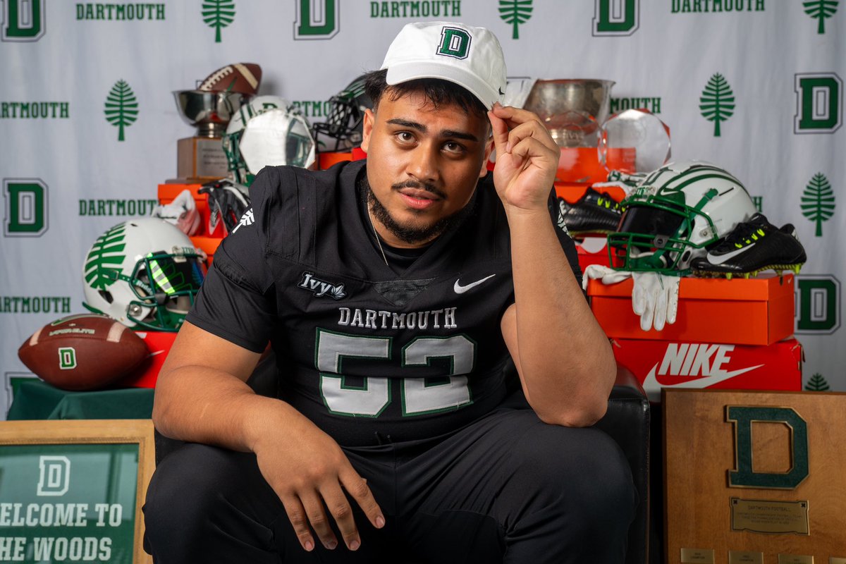 301carlosvb's tweet photo. Thank you @DartmouthFTBL. Can’t wait to be back 🌲🌲🌲 @WendyLaurent55 @headdogpound @coachirishodea @CoachMessay @CoachJdubSFA @ryanburbrink @CoachCammm https://t.co/dUC9ts2Yfo