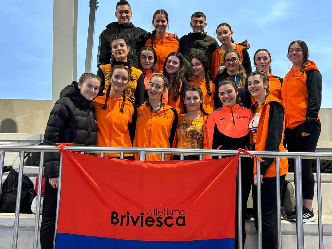 coachBarrasa's tweet photo. ✍🏼 PRIMERAS MARCAS DEL AIRE LIBRE

✅ @Biaannca__: 54.48 (400)
✅ @_TrevianaTop: 53.25 (400v)
🟰 Lydia García (u20): 16.16 (100v)
❌ @PatriciaUrquia: 24.72 (200)
❌ @EliCasi400: 56.23 (400)

Sin prisa, pero sin pausa.

@FRAtletismo @riojadeporte @correrenlarioja @Atletiko_SS_atl https://t.co/1ZhjgZ3FIX