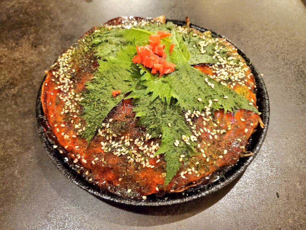 shinji_ishimaru's tweet photo. ついに四国を制覇しました🎉

#高知県 で初となる #あきたかた焼き の認証店「HARUNO27BANCHI」へ幟をお届けする企画。入店して聞こえた第一声は「あ、ホントに来たっ!!」でした笑。

西国の平定に向けて、#鳥取県、#宮崎県、#鹿児島県 の皆さん、お申し込みをお待ちしています😚

#安芸高田市 https://t.co/UkWWvGXdAA