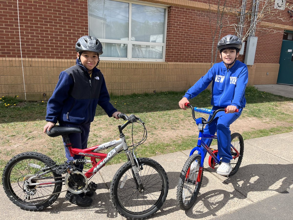 Rachel Albert (she/her) tweet media