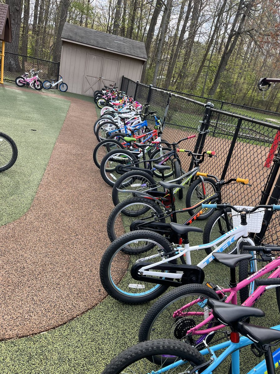 Rachel Albert (she/her) tweet media