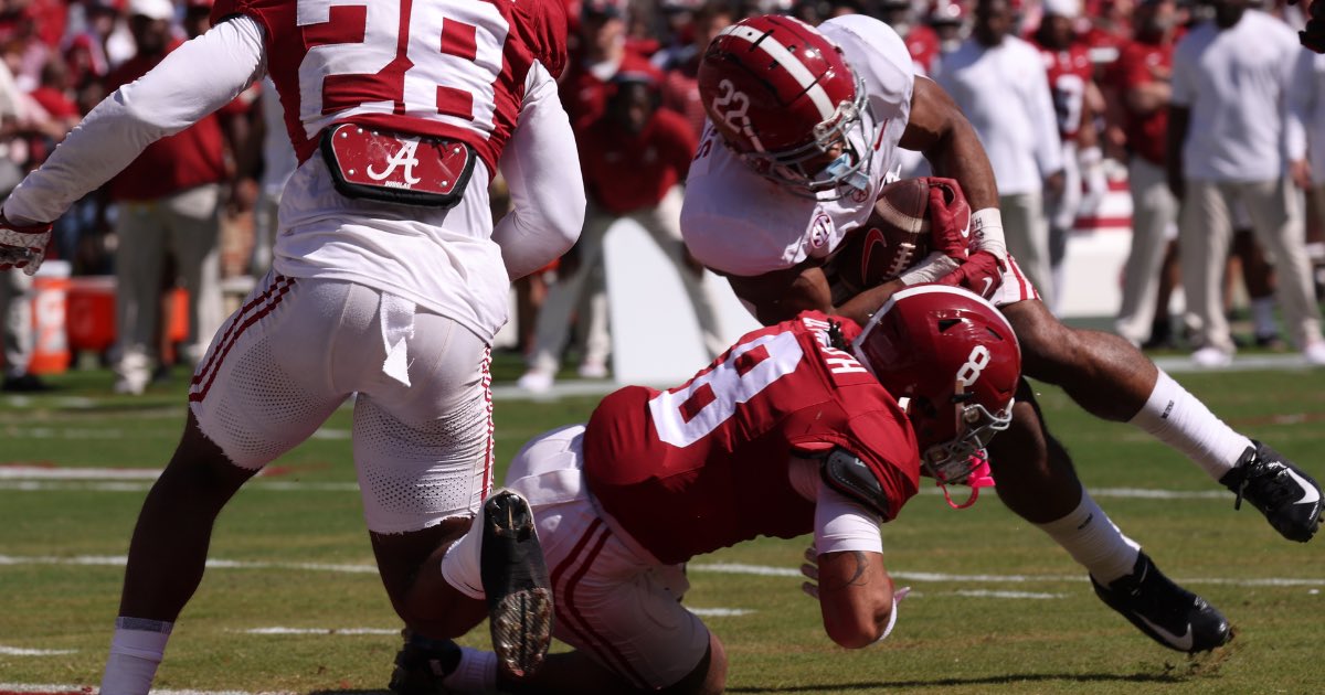 #Alabama’s defense shows the ability to respond after facing some early adversity during Saturday’s A-Day Game. Story (On3+) ➡️ on3.com/teams/alabama-…