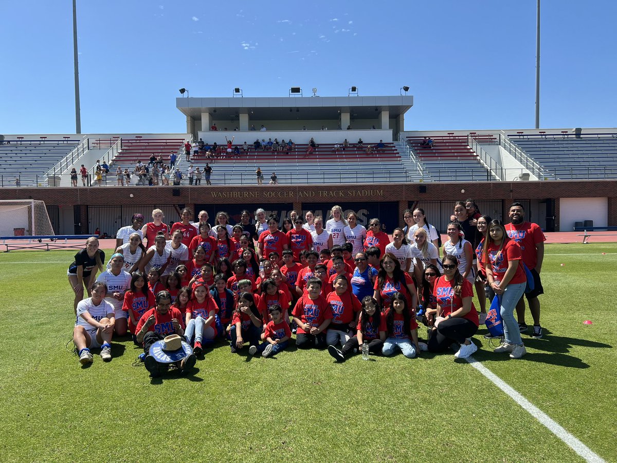 elsymserpas's tweet photo. Martínez Eagles are SMU Bound! Pony Up! @msjmurillo @ERMartinezDISD @PathtoPinkston @SMUSoccerW @MRamirezDISD https://t.co/ylO6q6knBp