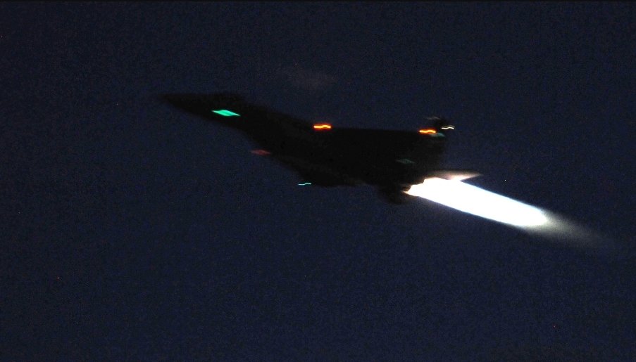 USMiniTru's tweet image. 🚨BREAKING: Eyewitnesses report that the Ghost of Kyiv has entered Iraqi airspace.