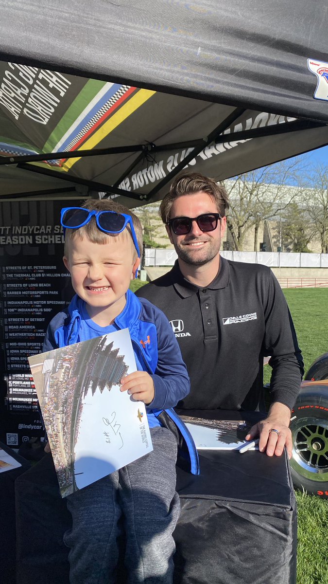 DustinRThompson's tweet photo. Thanks @jack_harvey93 for making this kids day! See you in May. 

@IndyEleven // @Best1Indy https://t.co/5L4AXjHL40