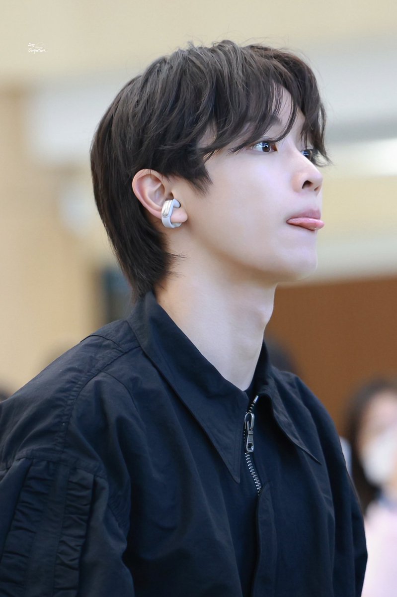 tinyConfection's tweet photo. 240414 

#성찬 #SUNGCHAN #ソンチャン 
#RIIZE #라이즈 https://t.co/iOdCbjAdBh