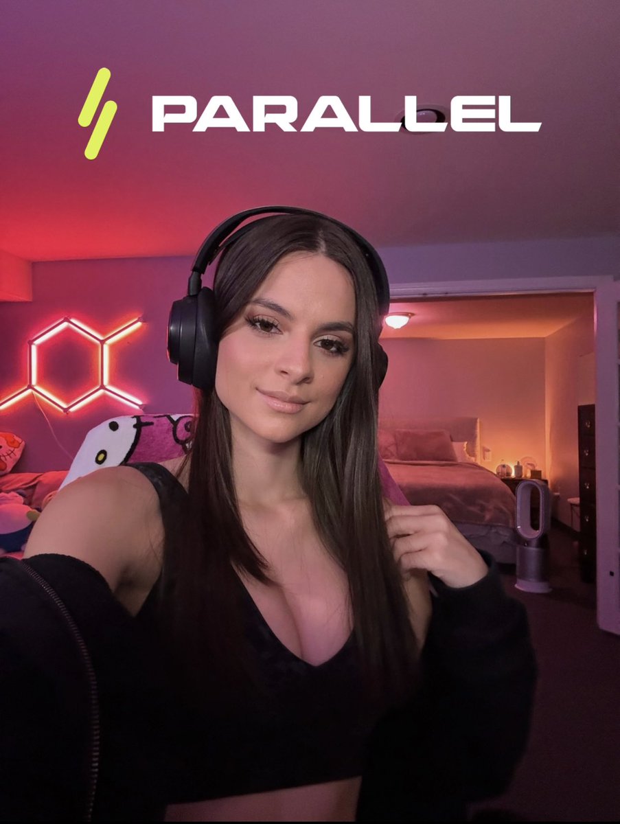 TslayzTV's tweet image. For anyone looking for a new digital card game, or wanting to try out @ParallelTCG use the link below for 2 free packs! 

🔗parallel.helika.io/creator/tslayz

#ParallelTCG