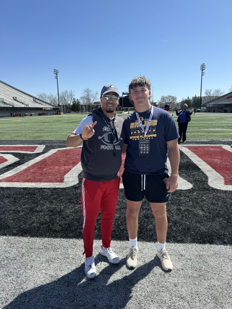 Had an amazing time at @NIU_Football today and being back on campus! I got a chance to meet the dline and was able to catch up with coaches @CoachGigli and @CoachDJBland ! @NIUCoachHammock @NickBenedetto_ @CoachBeschorner @CoachAdamBreske @CoachEidsness @CoachHawk__…