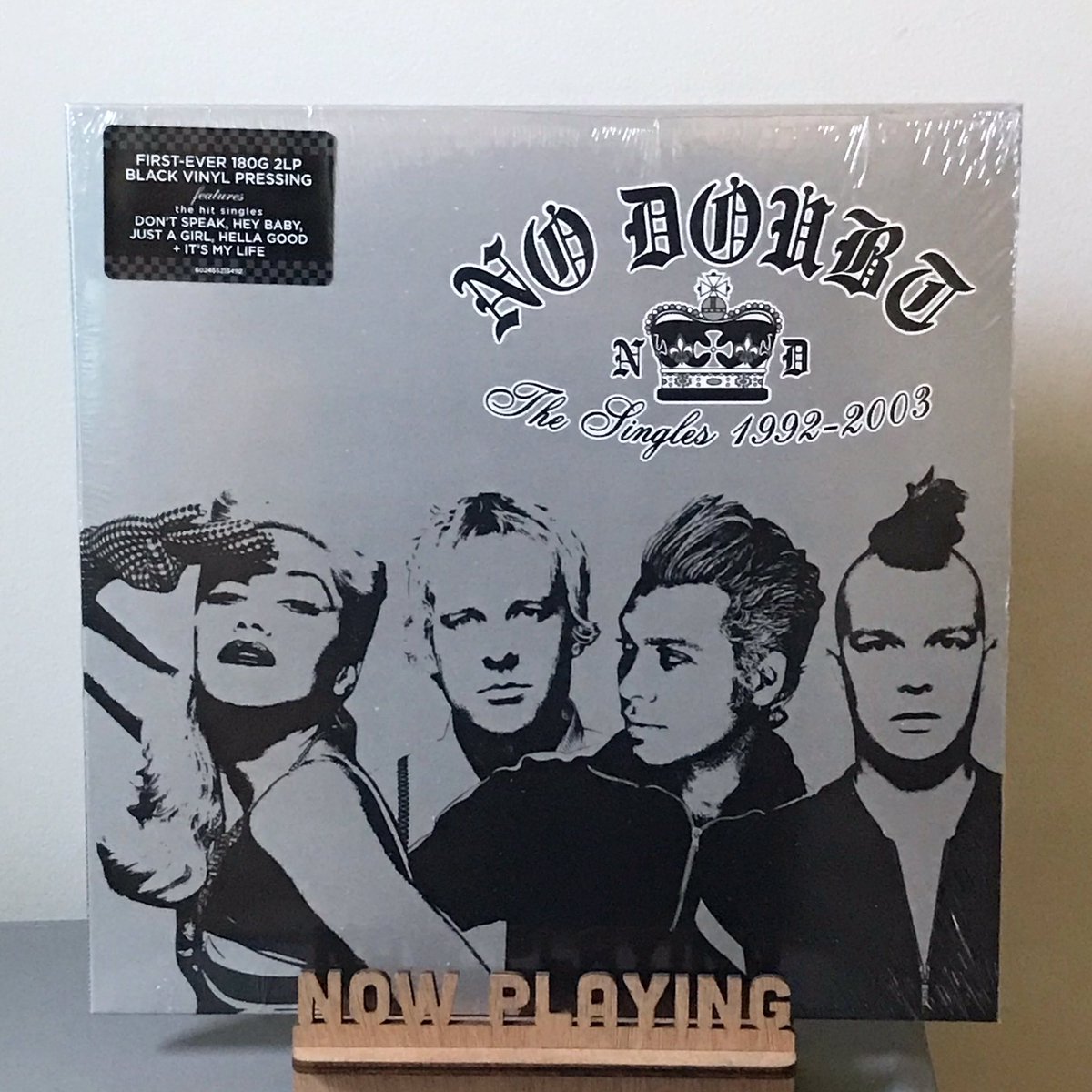 Since it’s No Doubt’s weekend.

Now Playing: No Doubt “The Singles 1992-2003” (2024).

#vinyl #vinylrecords #vinylcollection #vinylcollector #vinylcommunity #vinyladdict #vinylcollectionpost #vinilo #nodoubt #compilation #skapunk #alternativerock #poprock #firsttimeonvinyl