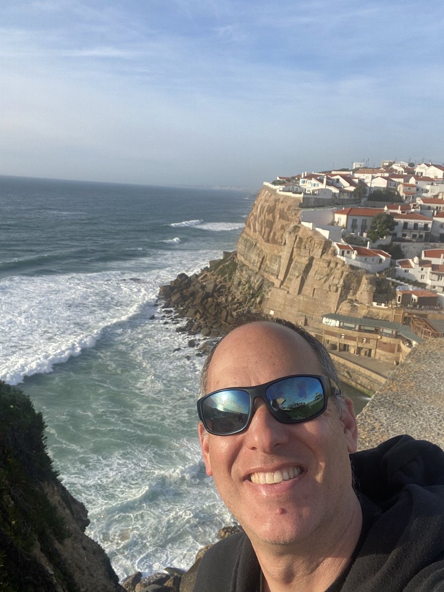 Imagine looking at this beautiful peaceful Portugal coast and thinking “I need to sail across the vast expanse of the ocean into the wide unknown to murder everyone.”