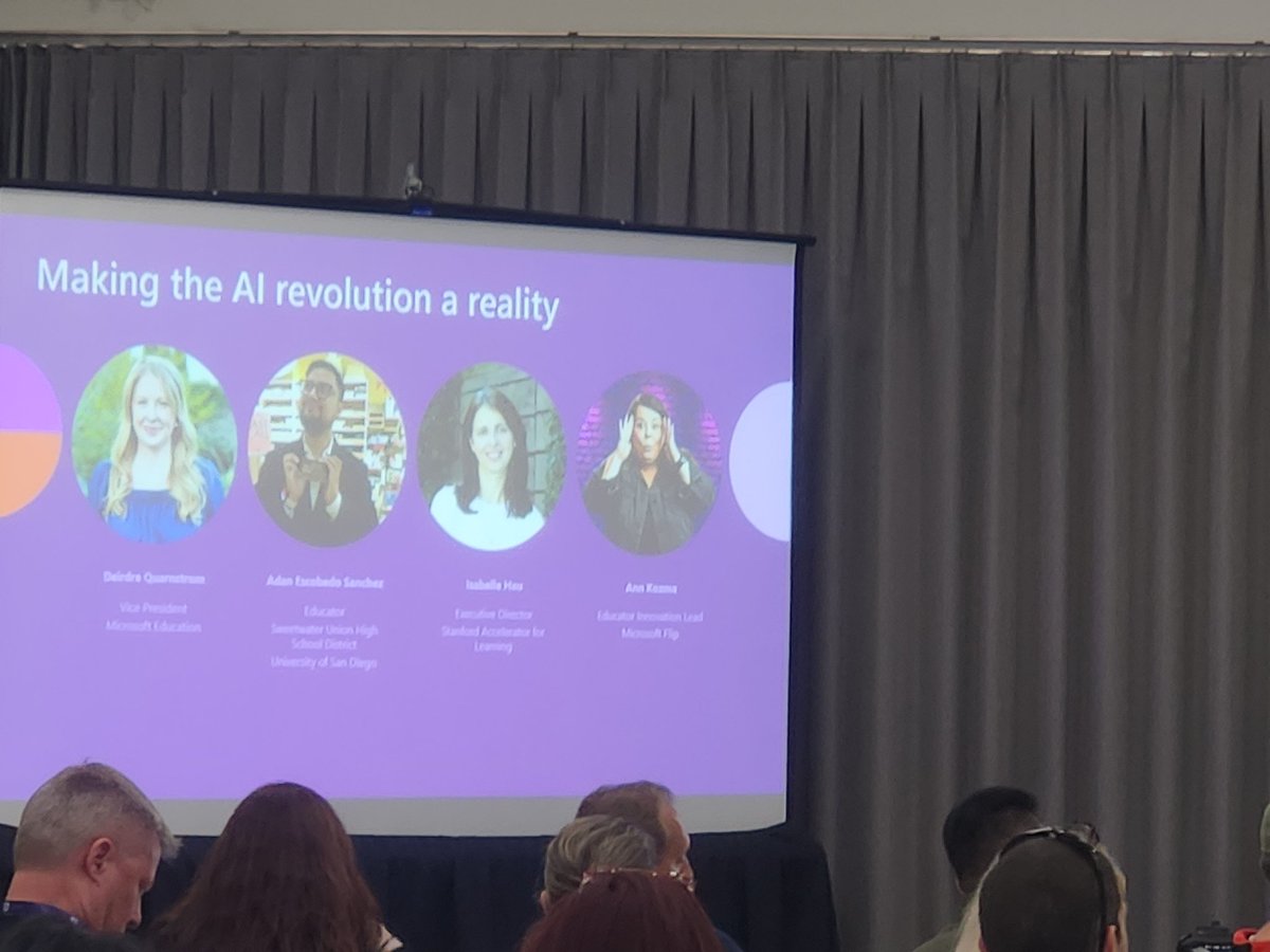 Great discussion at #asugsvairshow about Making #Ai a Reality. Love learning from @annkozma723 #education #edchat #Microsoft @MicrosoftEDU @MicrosoftFlip