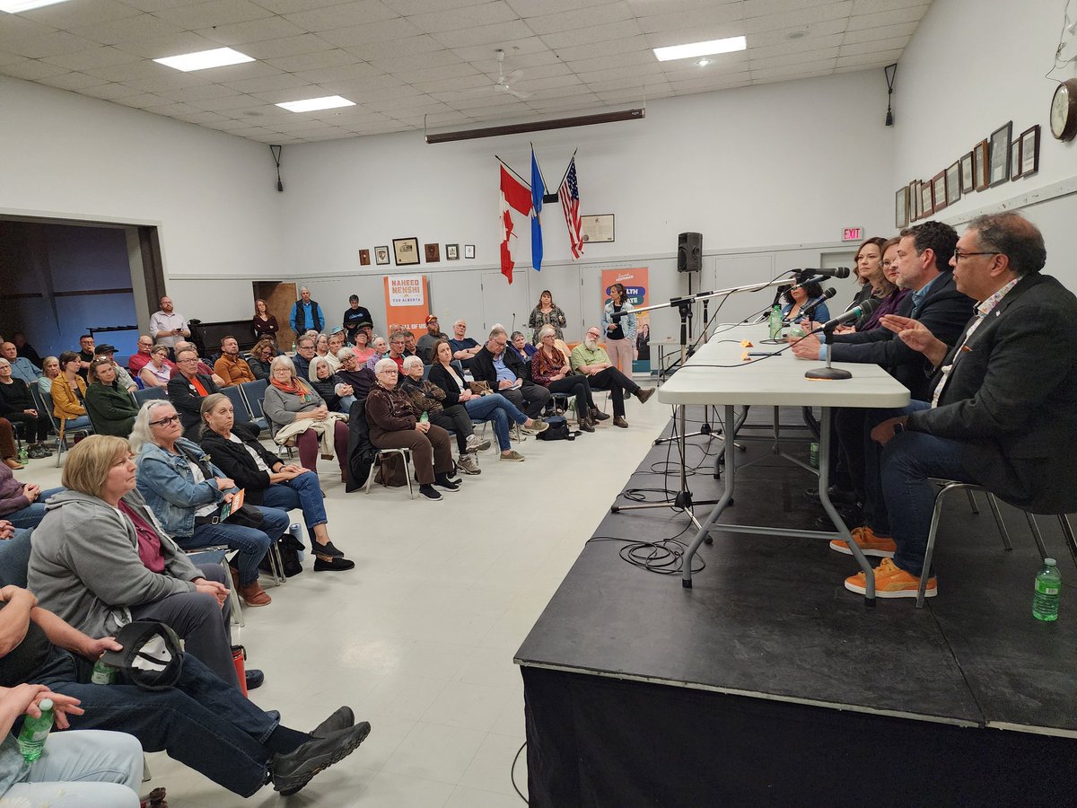 102 people attended the Rural Issues & Priorities panel in Claresholm today. All five @albertaNDP leadership candidates gave in-depth looks at their platforms and their thoughts on issues impacting both rural Alberta and the province at large.