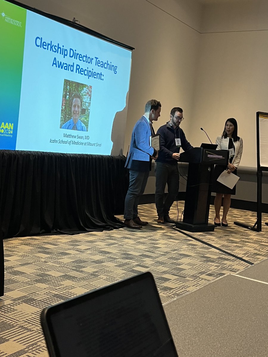 Congrats to Matt Swan for receiving recognition for all of his outstanding work as Sinai Clerkship Director for the Neurology rotation