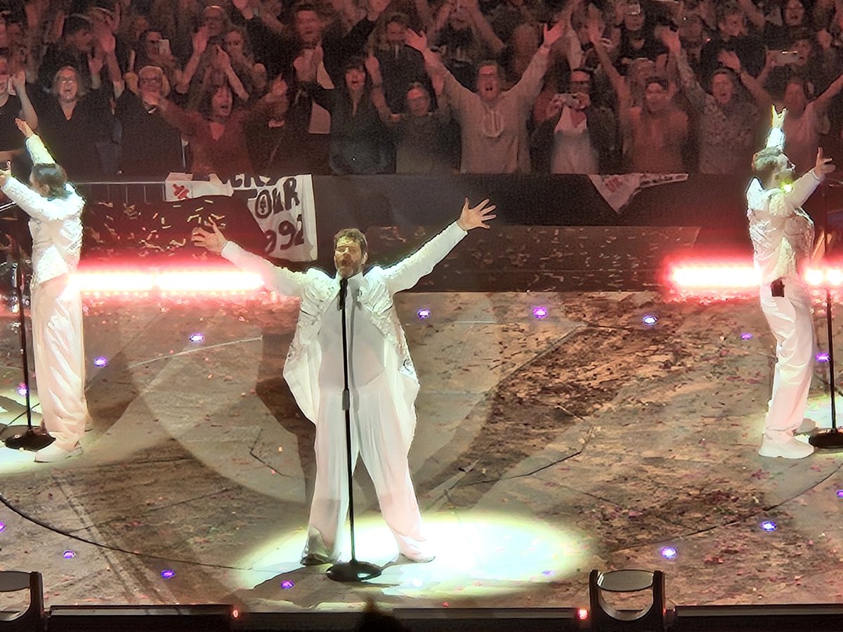 Kathy Garner (@kathym9) on Twitter photo What a fabulous opening show for the <a href="/takethat/">Take That</a> absolutely smashed it. What a fabulous opening show for the <a href="/takethat/">Take That</a> absolutely smashed it.