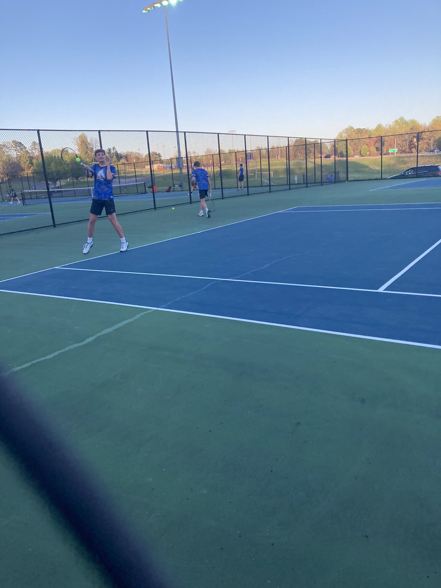 TennisZons's tweet photo. Issac and Owen in the 2nd doubles finals. Lights are on as the day comes to an end. https://t.co/JNiToIyUfm