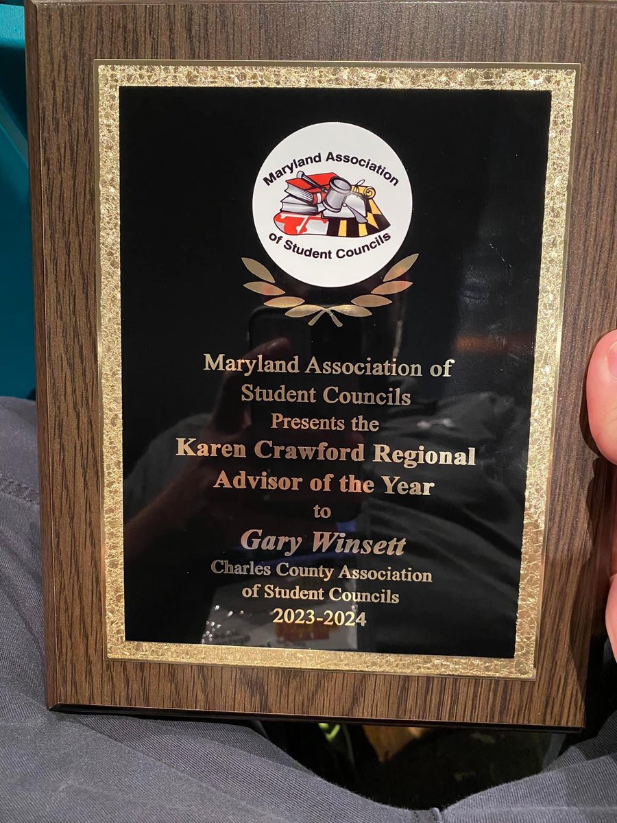 MASC Regional Advisor of the Year! Thankful and full of appreciation for all that Mr. Winsett contributes to our school community. 💙💛