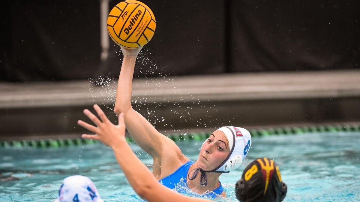 #GCCWaterPolo Recap: @lmulionswwp Clinch Shares of Regular Season Title, Keep Rolling with 17th Straight Victory, defeating California Baptist 17-13. Details >> gccwaterpolo.com/news/2024/4/13… #NCAAWaterPolo