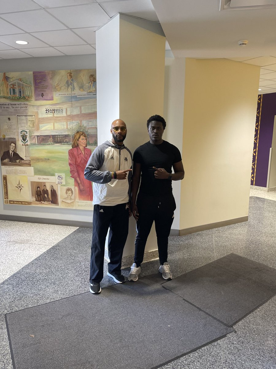 will_ferguson81's tweet photo. Had a great experience today at @ECUPiratesFB spring game! Thanks @Dyrell_Roberts for a tour of the facilities. Coming back to camp 💪🏾 @RicoZackery @dhglover @Recrui2Official https://t.co/GykqSbCBXg