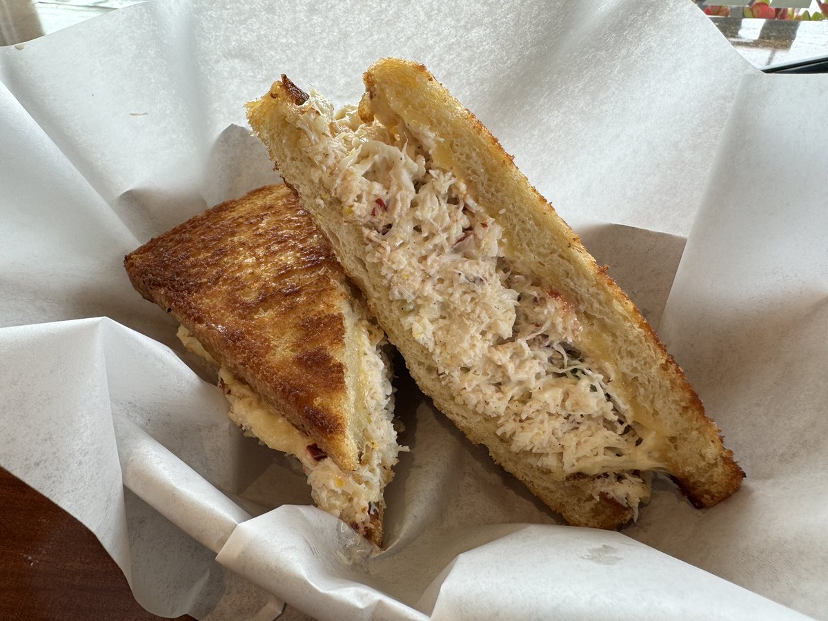 Dungeness crab sandwich at Ginochio's in Bodega Bay. 👏🏻👏🏻👏🏻