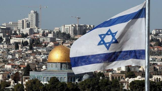 LulaMentiroso1's tweet photo. Jamais casaremos de orar por ti e pela paz de Jerusalém, que Deus se vingue de teus inimigos e que haja paz em Israel. https://t.co/nUSMY8IoxP
