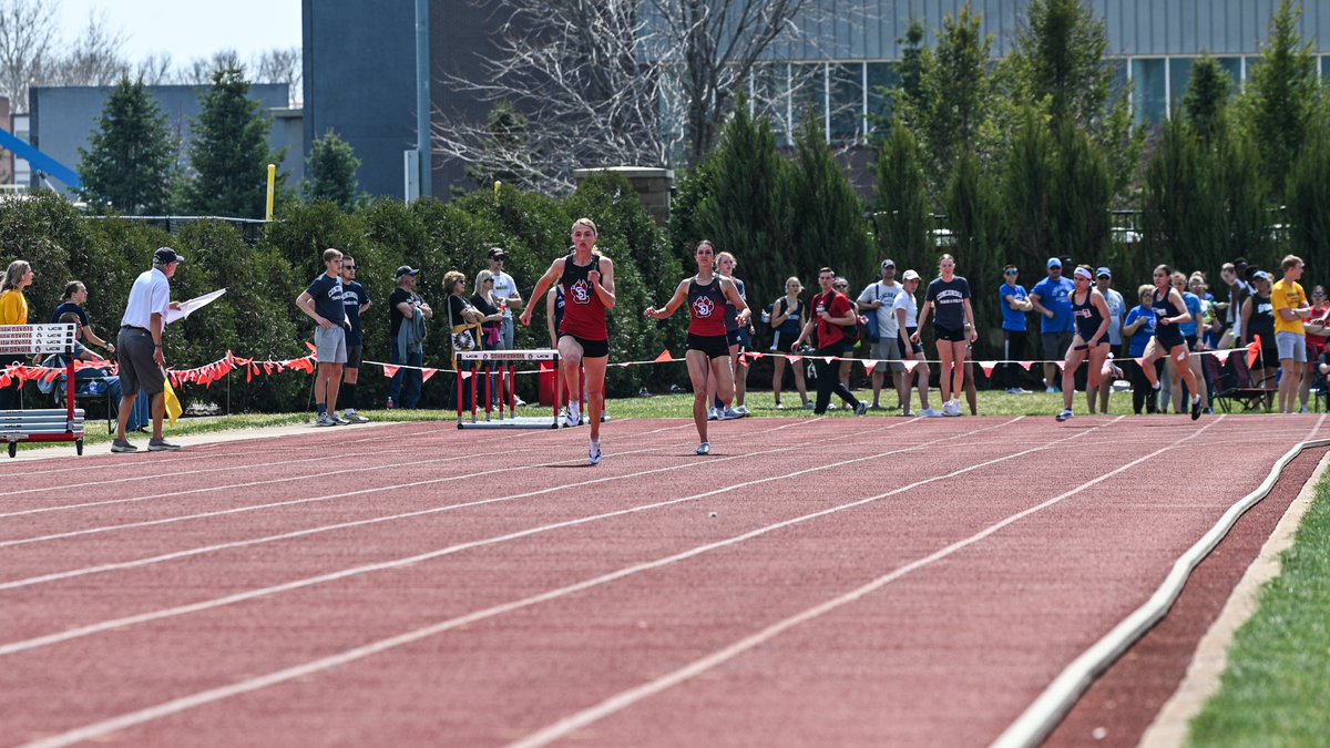 SDCoyotesXCTF's tweet photo. So many wins. So many PRs. What a day at Lillibridge!

📰: https://t.co/Ocejw1TcoA

#GoYotes x #WeAreSouthDakota 🐾 https://t.co/vfE1eH9HBF
