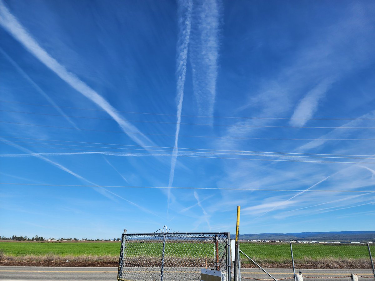 If you still think this is normal it's time to #WakeUp #chicoca #buttecounty #chemtrails