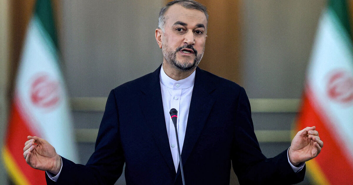 🚨🇮🇷BREAKING: IRAN TO WORLD - OUR ATTACK ON ISRAEL IS JUST "SELF DEFENSE"

Iranian FM:

"Attacking military bases in the Zionist entity is a legitimate defense guaranteed by the United Nations Charter.

We affirm Iran's determination to firmly defend the country's sovereignty,