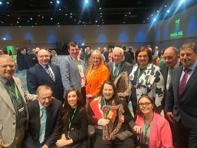 Congratulations to Mary Corbett and John Joe Higgins on receiving their leaders awards this evening at the Ard Fheis.  Well deserved! With delegates and <a href="/eamonocuiv/">Éamon Ó Cuív</a> <a href="/cllrmaryhoade/">Cllr Mary Hoade</a> <a href="/niall_blaney/">Senator Niall Blaney</a> @BlaneyForEurope <a href="/CillianKeane1/">Cillian Keane</a> in Dublin this evening.