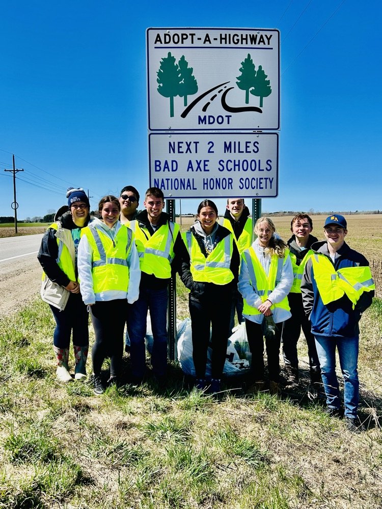 Big shoutout to the NHS members would helped make our Michigan highways cleaner today.