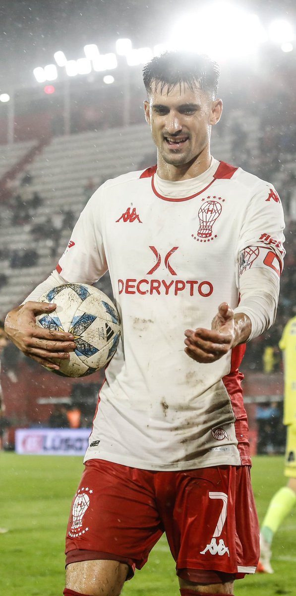 RevoluciQuemera's tweet photo. Si le das RT, @nachopussetto se queda hasta diciembre a pelear cosas de verdad con Huracán...
🤙🤙🤙🤙🤙7️⃣🤙🤙🤙🤙 https://t.co/jFd068v4wm