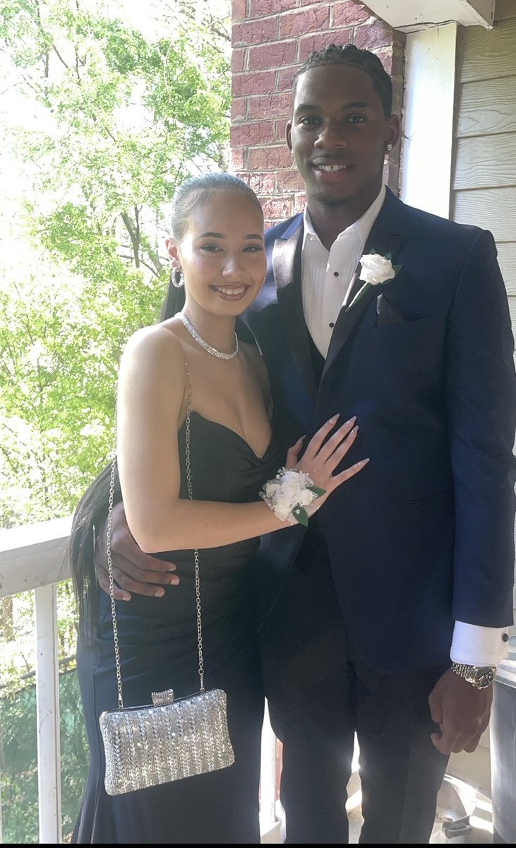 Our big guy’s 1st Senior prom. Yes he’s going to 2 proms. Yes he’s extra but I can’t be mad. He gets it from his mama! Don’t he and his beautiful girlfriend make a lovely couple?