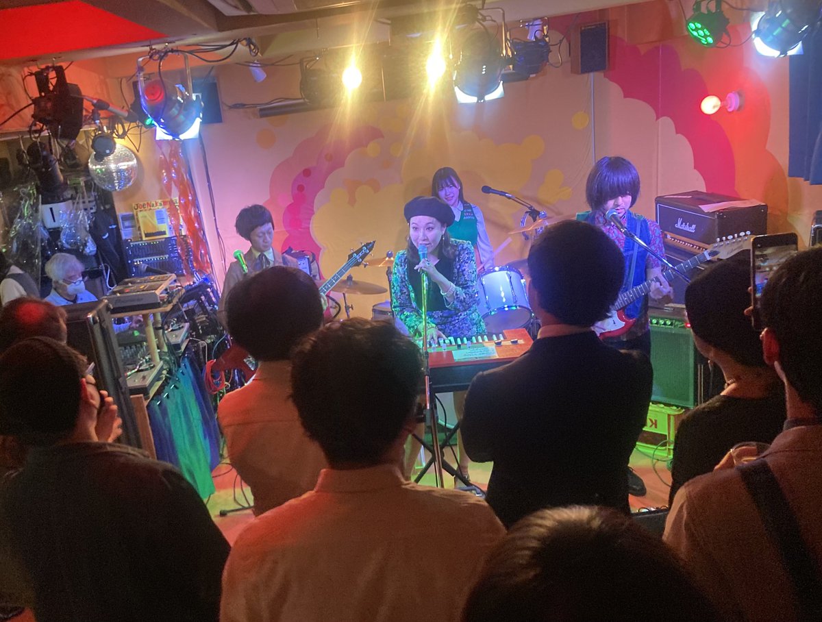 hirakawa_yuichi's tweet photo. みんな最高だった！DJの美音子、ありさも素晴らしかった！ありがとう！2024.4.13 @高円寺グリーンアップル https://t.co/4eq7Yjssvy