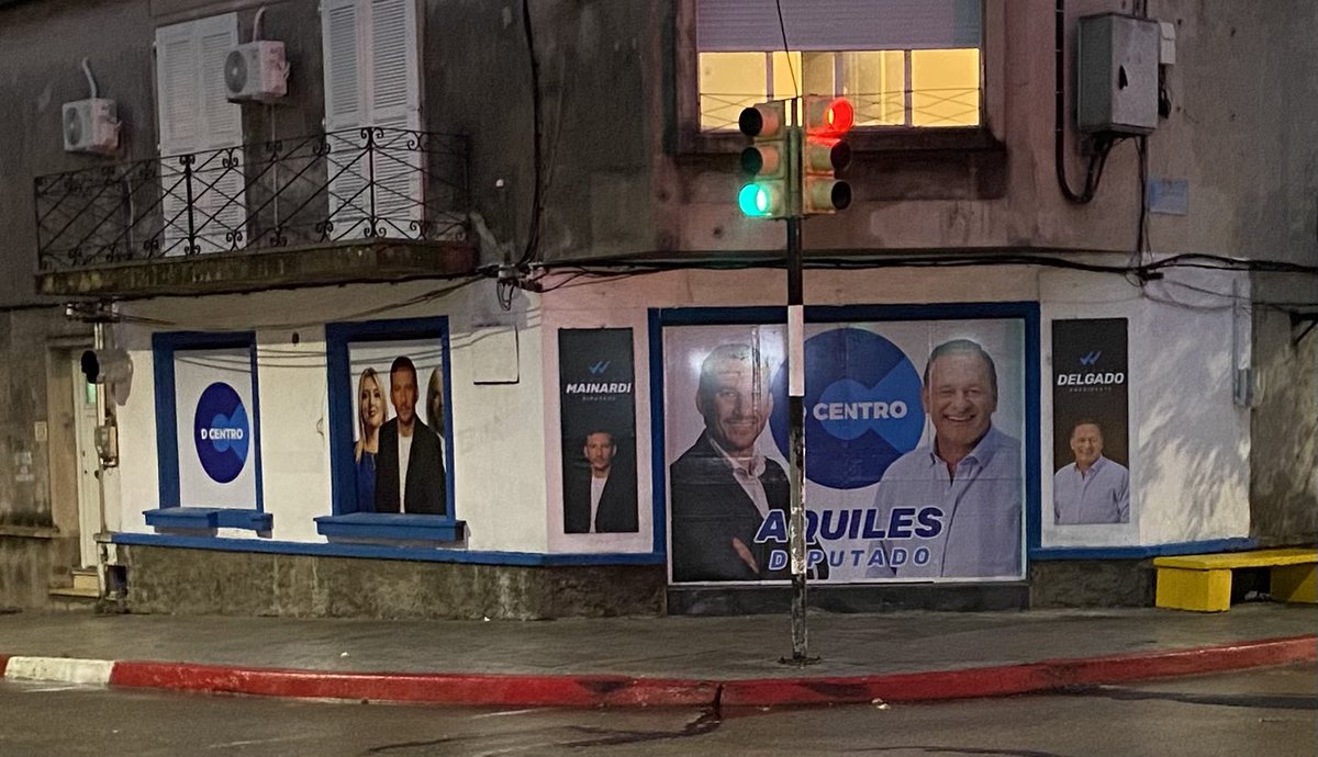 dalebumba's tweet photo. Se viene la inauguración de la departamental en Salto
@AquilesAMG 
@dcentrouy 
@AlvaroDelgadoUy 
El FUTURO ES DCENTRO https://t.co/lDLIQvNy9t
