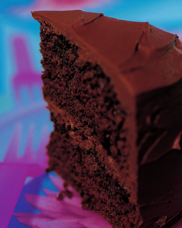 Nigella_Lawson's tweet photo. 🤎 #RecipeOfTheDay is this Chocolate Fudge Cake: https://t.co/5tx6jZttwy https://t.co/O1mpXFUxif