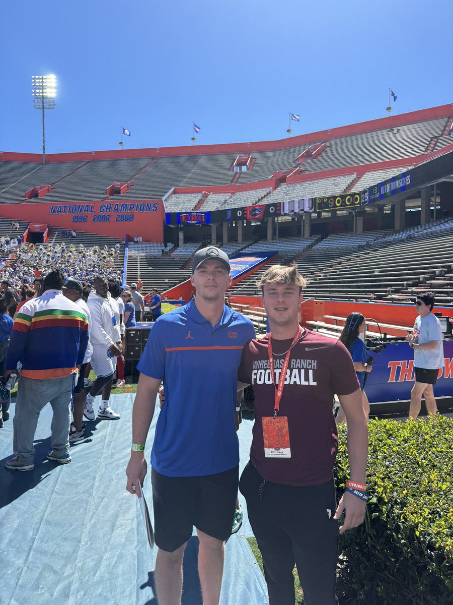 ReidGrek's tweet photo. Had an amazing visit to @GatorsFB spring game‼️ Really enjoyed talking special teams with @Jake_watkinss and look forward to being back for the camp this summer‼️

@adamieyoub @CoachJoeHouston @alextloytty @EnnsZoneKicking @321huntersmith @CoachGroneqb @MrLeggo1 @PascoCountyFB @Andy_Villamarzo