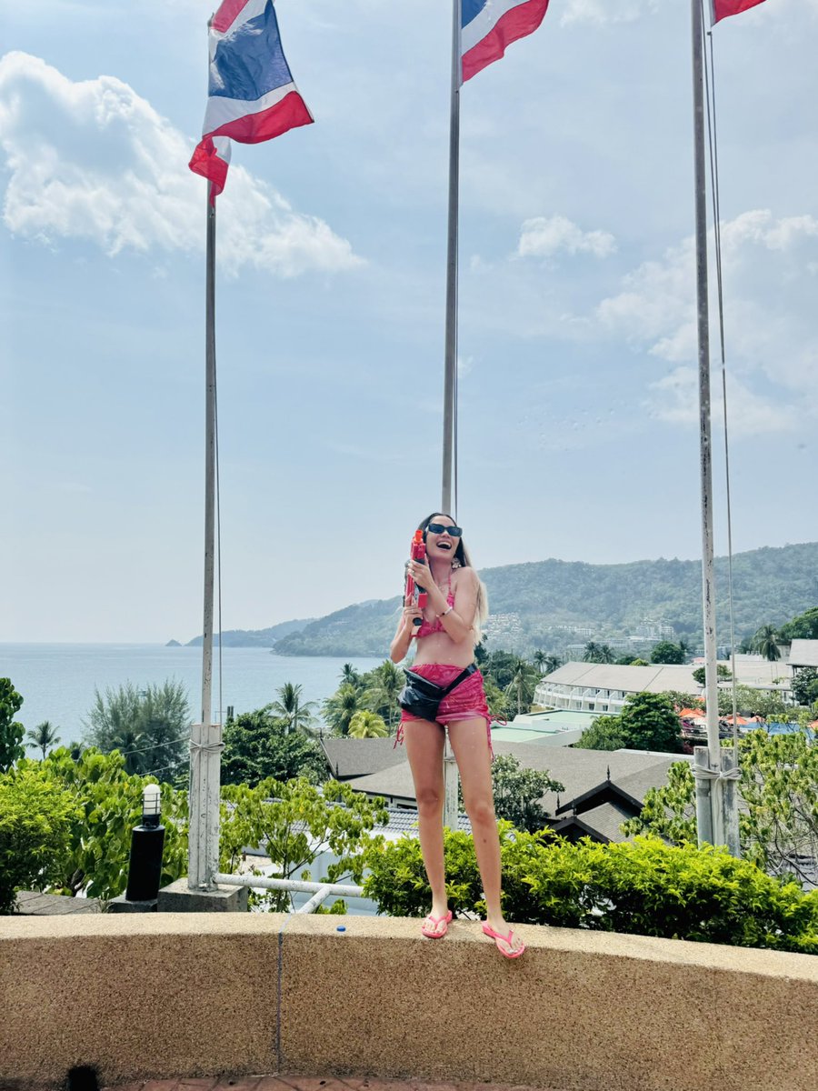 Trangphungvn's tweet photo. #notaboutwork
Taking a weekend off after 3months working nonstop, here with my besties 👯‍♀️ Almost missed this due to tight work travel schedule. Finally, here we are #Songkran #Phuket #workhardplayhard https://t.co/5Fu7hypzpu