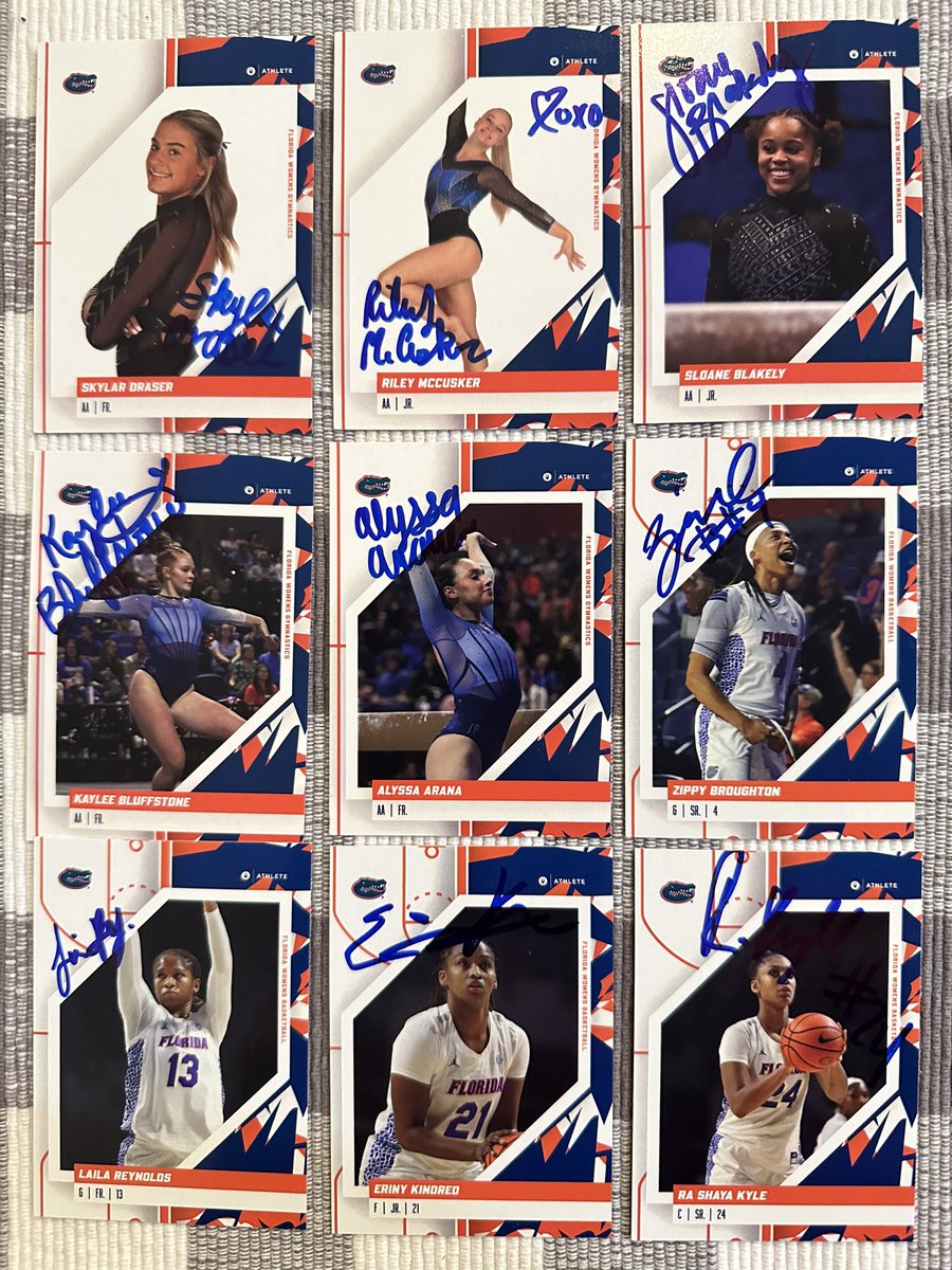 gator_cards's tweet photo. And thank you @onitathlete for all the cards I got signed. The athletes loved them! https://t.co/g4vrXogIzF