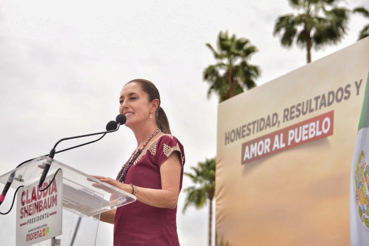 RamonDuarteM's tweet photo. ¡Hermosillo YA DECIDIÓ! 🌵🏜️

En la Plaza Emiliana de Zubeldía recibimos a nuestra próxima presidenta la Dra. Claudia Sheinbaum.

#ClaudiaPresidenta #SonoraConClaudia https://t.co/DCb2mN9tf9