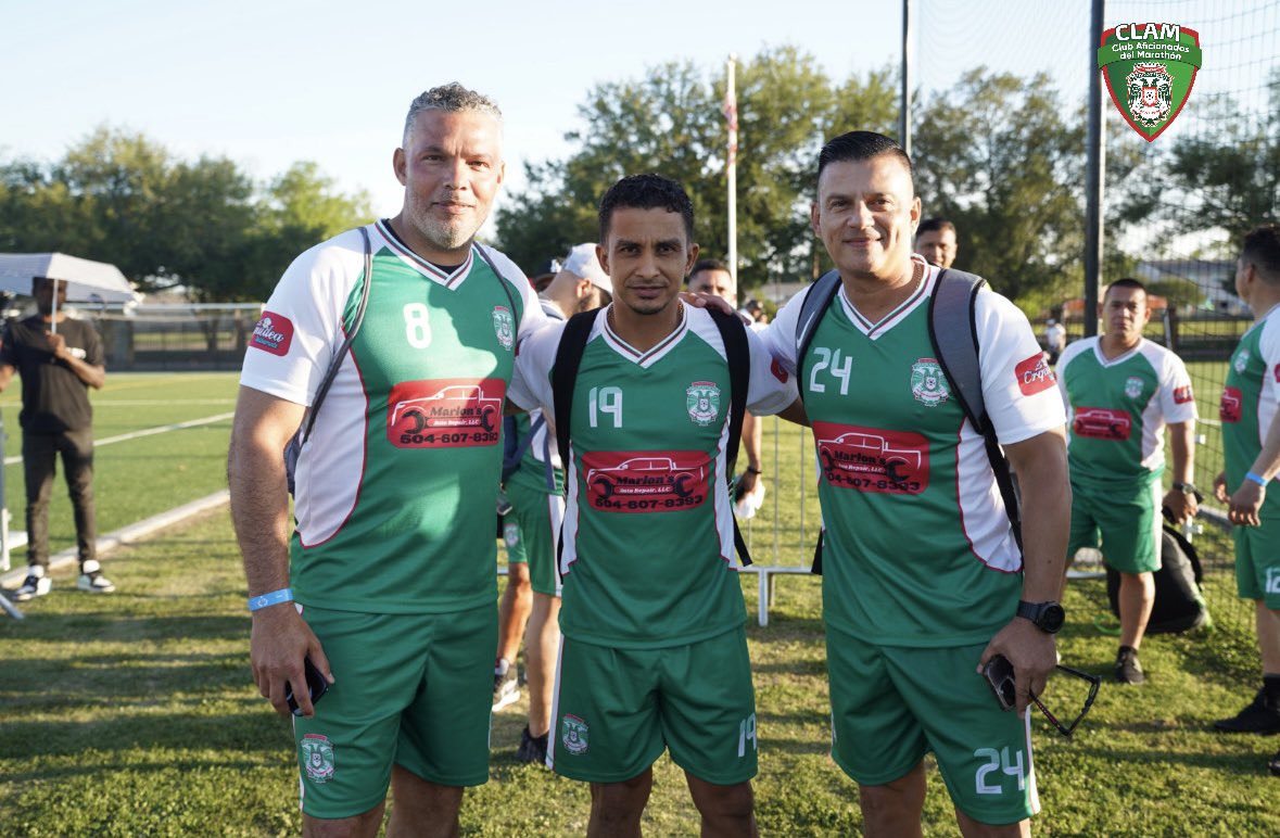 CLAM_Oficial's tweet photo. Algunos de nuestros campeones 2002🦖💚 https://t.co/hTvlCRIYlB