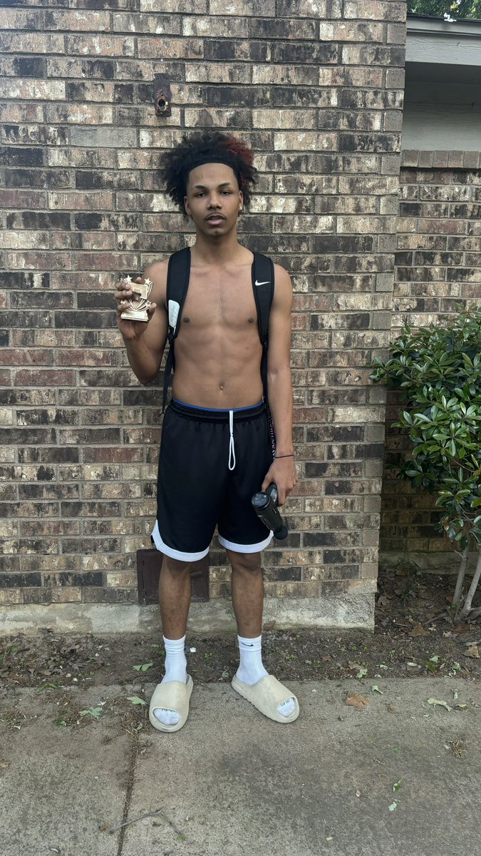 Quentin Ray tweet media