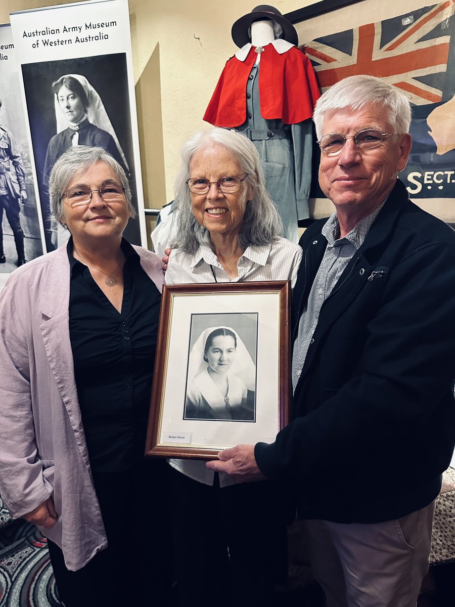 Privileged to attend the opening night of 21 Hearts, the story of Vivian Bullwinkel & the nurses of the Vyner Brooke. Extraordinary courage, sacrifice and leadership. @acn_tweet